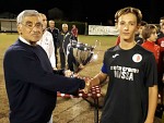 Consegna Coppa a Biasci (Capitano Cgc Capezzano Pianore)